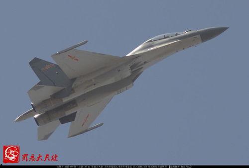 国产高清战斗机视频,翱翔蓝天，捍卫领空