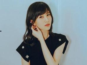 国产超极品网红在线视频,在线视频魅力无限，揭秘网红圈幕后故事